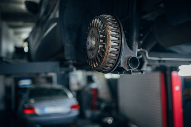 လက်မောင်းစွပ်များကို ထိန်းချုပ်ခြင်းသည် သင့်ကားမောင်းအတွေ့အကြုံကို အဘယ်ကြောင့် သတ်မှတ်သနည်း။